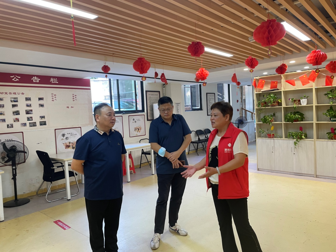 黃志剛、蘇千里帶隊(duì)赴湖南發(fā)展社區(qū)居家養(yǎng)老服務(wù)站點(diǎn)督查安全生產(chǎn)工作